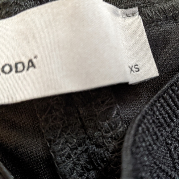 Vero Moda Black Lace Skirt - XS - Picture 5 of 5